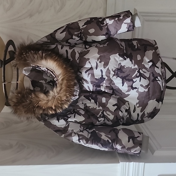 Warm lightweight camo jacket - Picture 3 of 3